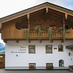 Alpina Apartman