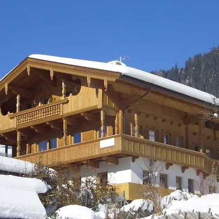 Apartment Alpina *
