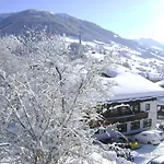 Alpina *