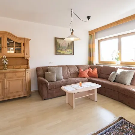 Apartment Alpina *